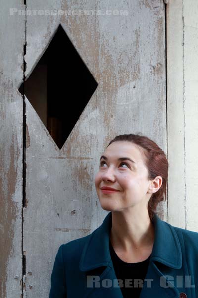 LISA HANNIGAN - 2012-04-12 - PARIS -  - 